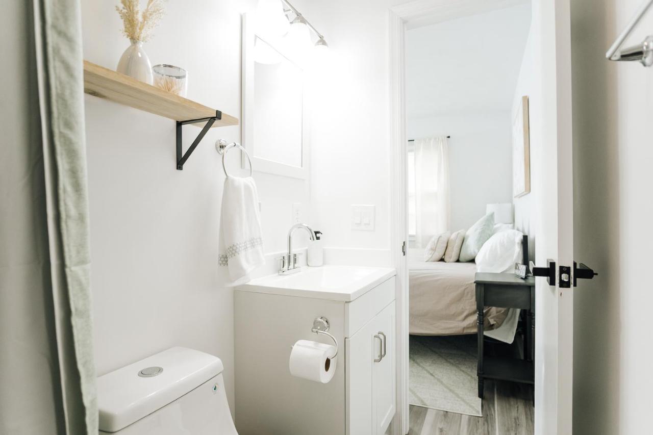 Tranquil Luxury: Modern Comfort! Lynchburg Eksteriør bilde